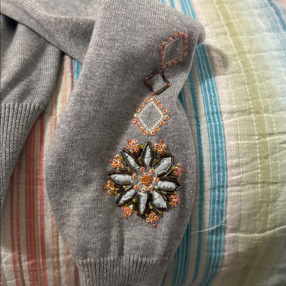 Sundance Embellished Light Gray Cardigan with Multicolor Beading - Picture 4 of 7